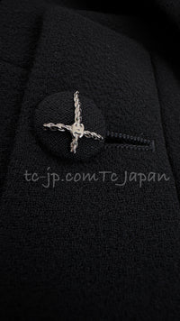 CHANEL 07A Black Wool Jacket Skirt Suit with Belt 44 46 シャネル ブラック ウール 100% ジャケット スカート スーツ ベルト付き 即発