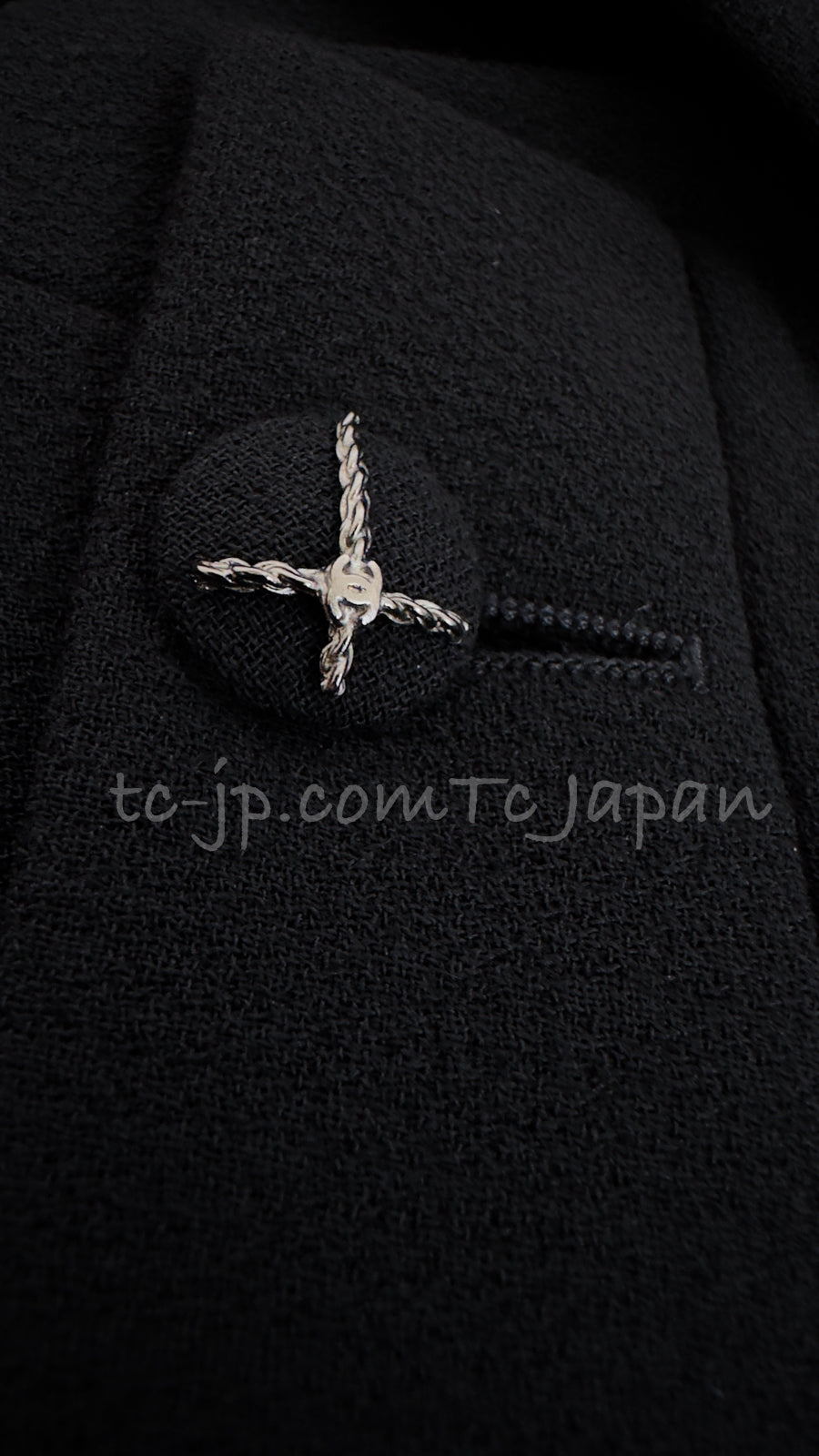 CHANEL 07A Black Wool Jacket Skirt Suit with Belt 44 46 シャネル ブラック ウール 100% ジャケット スカート スーツ ベルト付き 即発