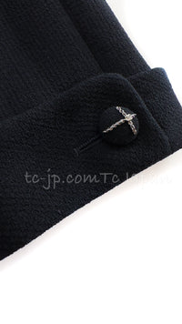 CHANEL 07A Black Wool Jacket Skirt Suit with Belt 44 46 シャネル ブラック ウール 100% ジャケット スカート スーツ ベルト付き 即発