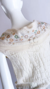 CHANEL 12C Ivory Cashmere 100% Swarovski Sleeveless Knit Sweater 36 38 シャネル スワロフスキー カシミア ノースリーブ ニット セーター 即発