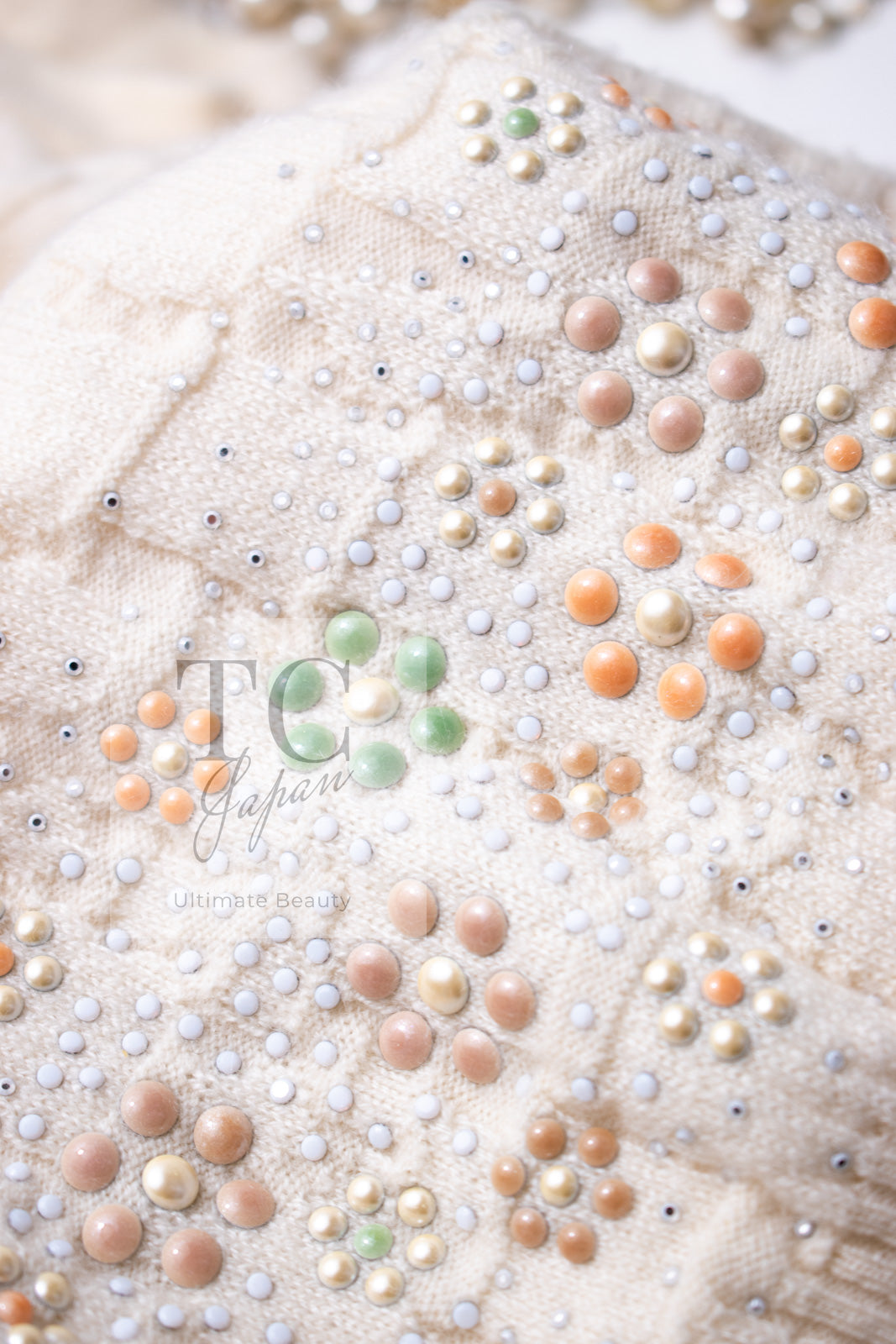 CHANEL 12C Ivory Cashmere 100% Swarovski Sleeveless Knit Sweater 36 38 シャネル スワロフスキー カシミア ノースリーブ ニット セーター 即発