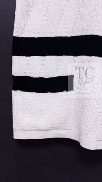 CHANEL 15S White Black Cotton Knit Tops 36 38 シャネル ホワイト ブラック コットン ニット 半袖 ポロシャツ トップス 即発