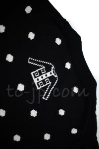 CHANEL 08A Black Dot Logo Cashmere Knit Sweater 36 38 シャネル ブラック ドット ロゴ カシミヤ ニット セーター 即発