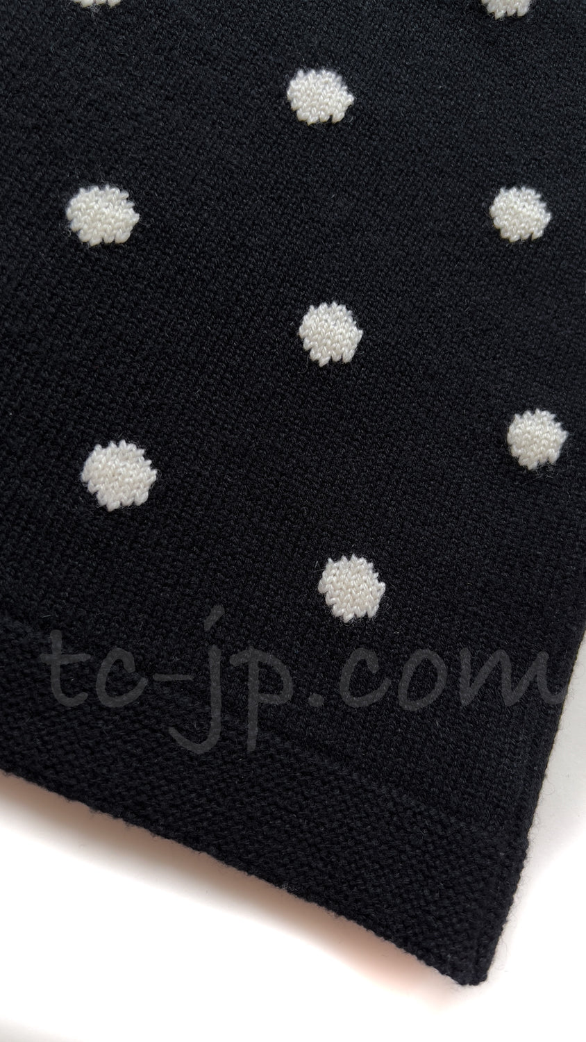 CHANEL 08A Black Dot Logo Cashmere Knit Sweater 36 38 シャネル ブラック ドット ロゴ カシミヤ ニット セーター 即発