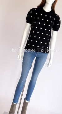CHANEL 08A Black Dot Logo Cashmere Knit Sweater 36 38 シャネル ブラック ドット ロゴ カシミヤ ニット セーター 即発
