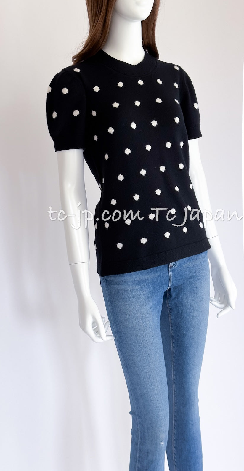 CHANEL 08A Black Dot Logo Cashmere Knit Sweater 36 38 シャネル ブラック ドット ロゴ カシミヤ ニット セーター 即発
