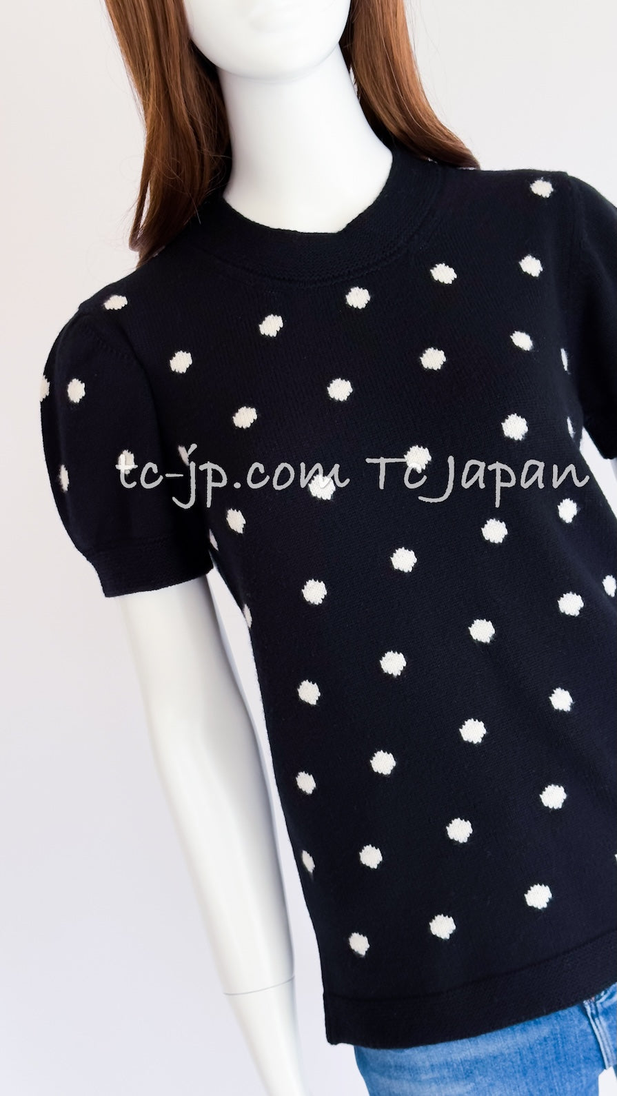 CHANEL 08A Black Dot Logo Cashmere Knit Sweater 36 38 シャネル ブラック ドット ロゴ カシミヤ ニット セーター 即発