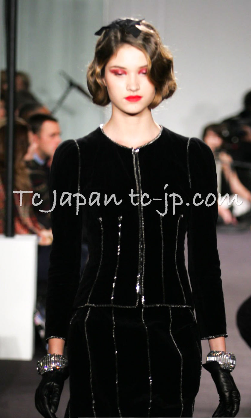 CHANEL 06PF Black Washed Velvet Silver Ribbon Trim Jacket 36 38 シャネル ブラック ベルベット リボン チェーン トリミング ジャケット 即発