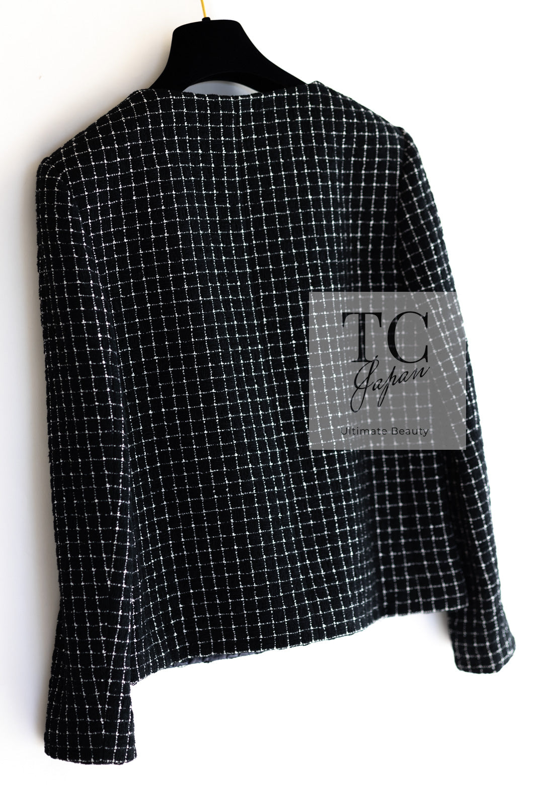 CHANEL 16S Black Check CC Lion Jacket Skirt Suit 36 シャネル ブラック チェック CC ライオン装飾 ジャケット スカート スーツ 即発