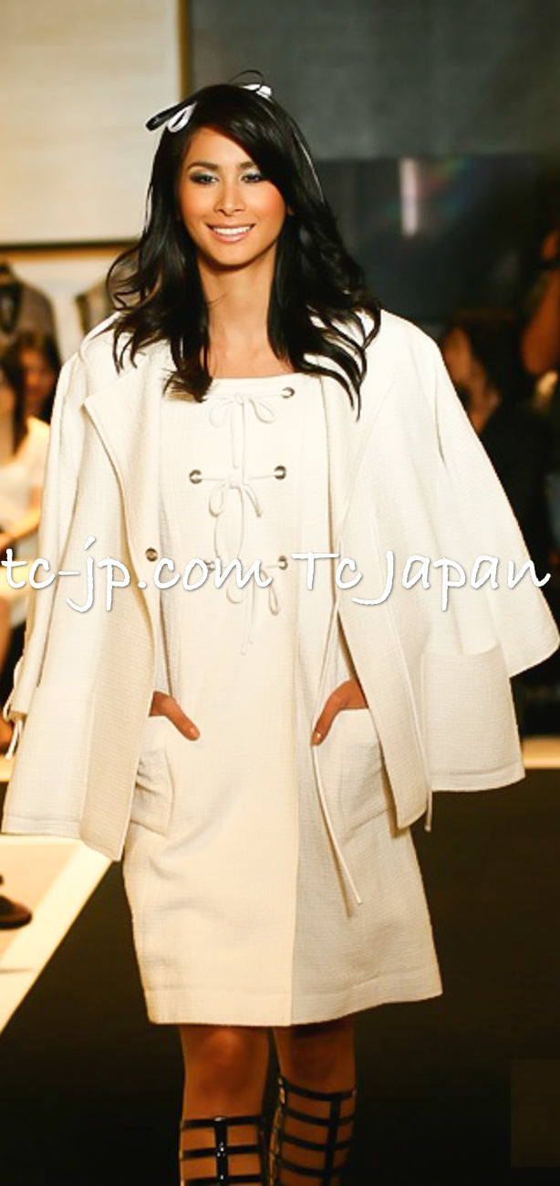 CHANEL 07C Black Round Neck Jacket 38 40 訳あり シャネル ブラック・胸紐・ツイード・ジャケット 即発 - TC JAPAN