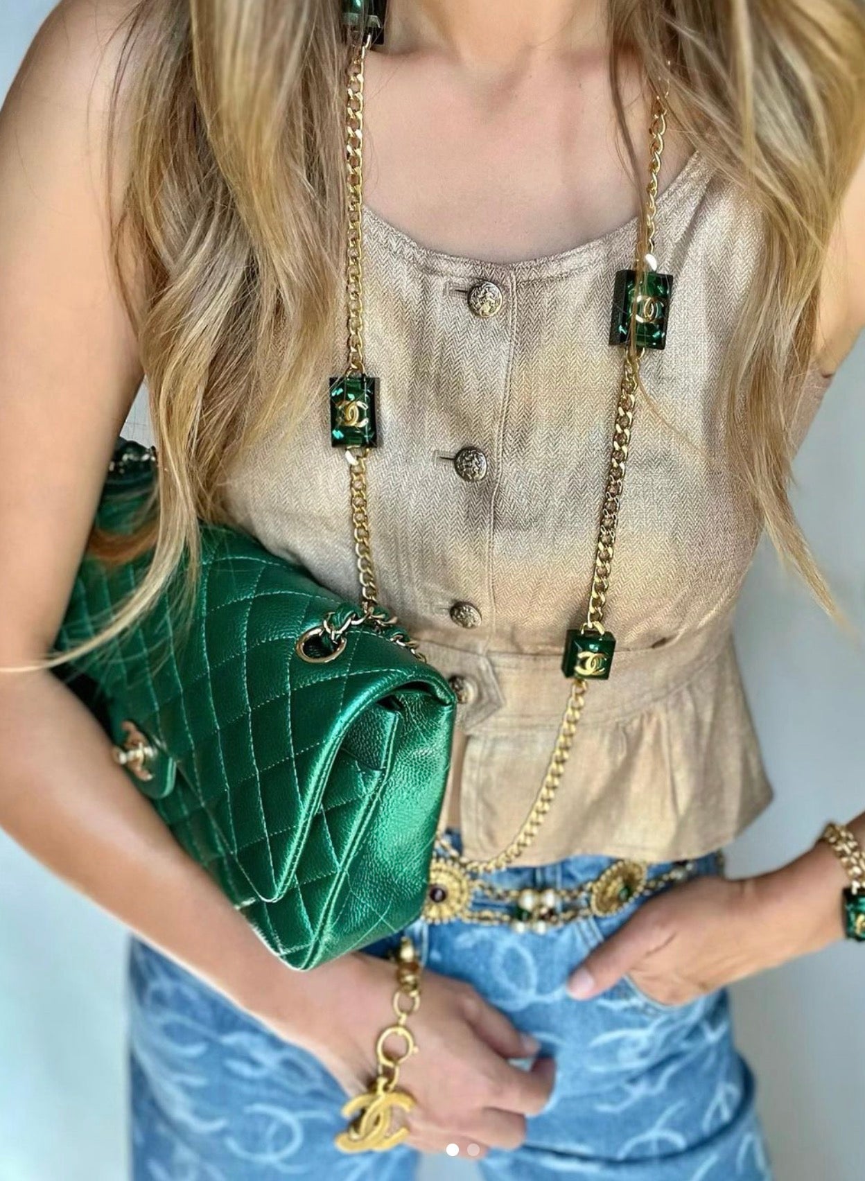 CHANEL 05S Gold Tone Metallic Vest Tunic Tops 34 シャネル ゴールド メタリック ベスト チュニック トップス 即発