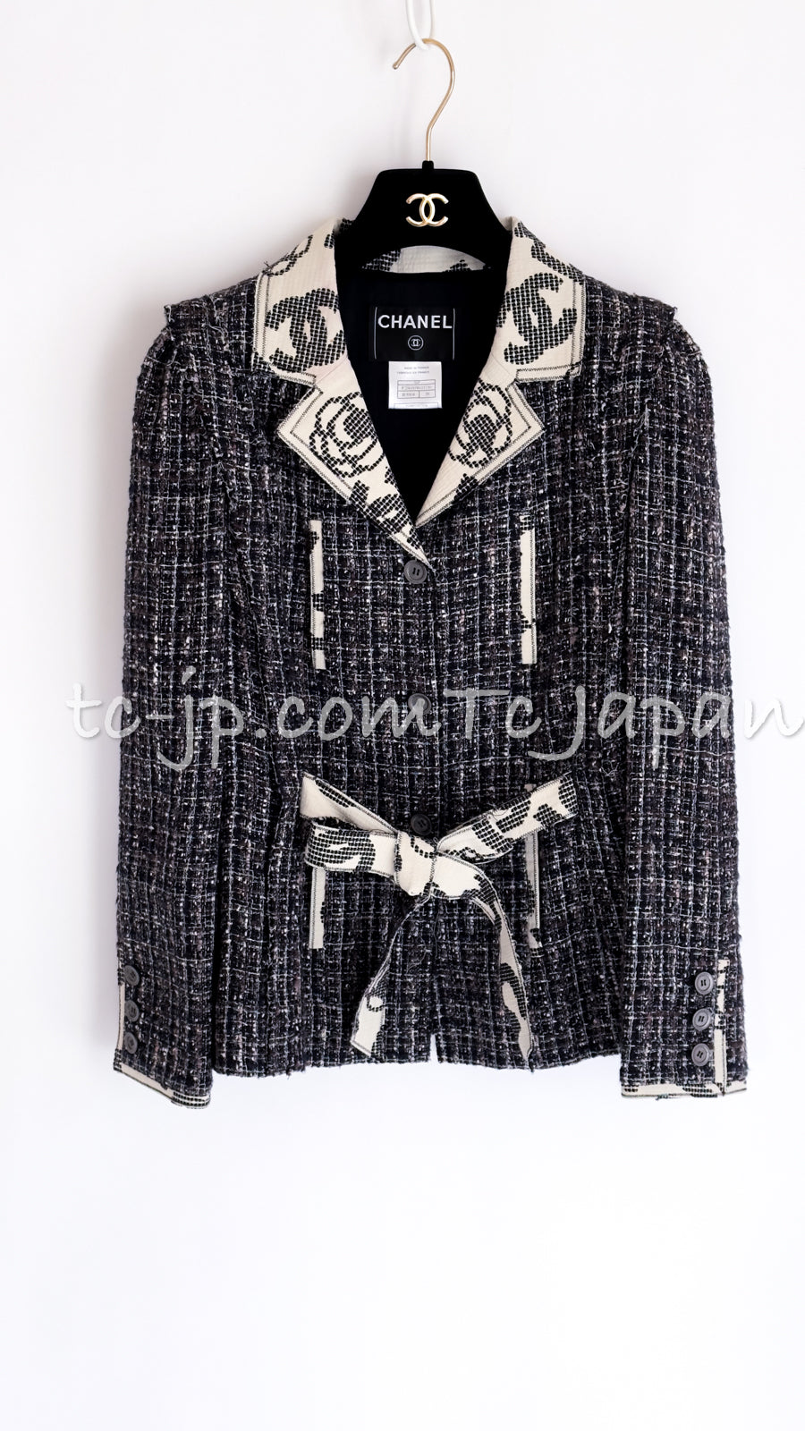 CHANEL 06S Gray Beige CC Logo Tweed Jacket Skirt Suit 38 シャネル CCロゴ グレー ベージュ ツイード ジャケット スカート スーツ 即発