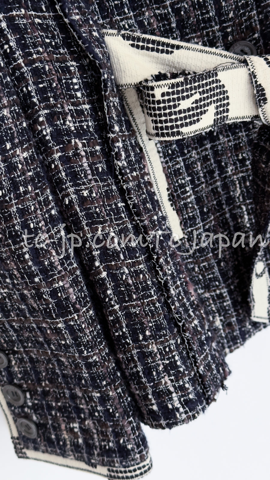 CHANEL 06S Gray Beige CC Logo Tweed Jacket Skirt Suit 38 シャネル CCロゴ グレー ベージュ ツイード ジャケット スカート スーツ 即発