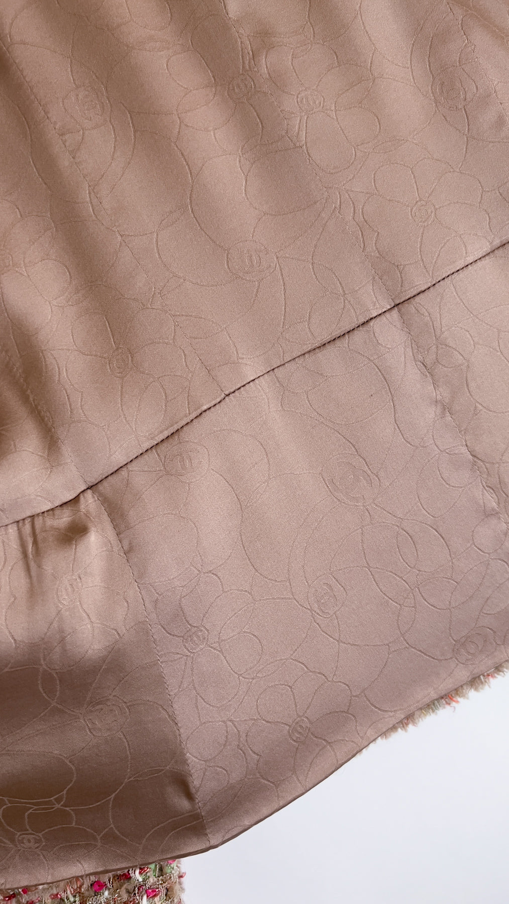 CHANEL 04A Beige Multi Color Lesage Jacket Cashmere Lining Skirt Suit Tops 38 40 シャネル ベージュ・マルチカラー・ルサージュ・ジャケット・スカート・スーツ・トップス 即発 - TC JAPAN