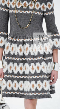 CHANEL 19A Charcoal Gray Wool Cashmere Knit Dress 38 シャネル チャコールグレー ウール カシミア ニット ワンピース 即発