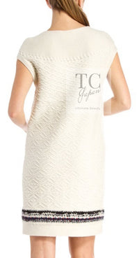 CHANEL 13B Ivory CC Logo Buttons Cashmere Knit Dress 42 シャネル アイボリー ココボタン カシミア 100% ニット ワンピース 即発