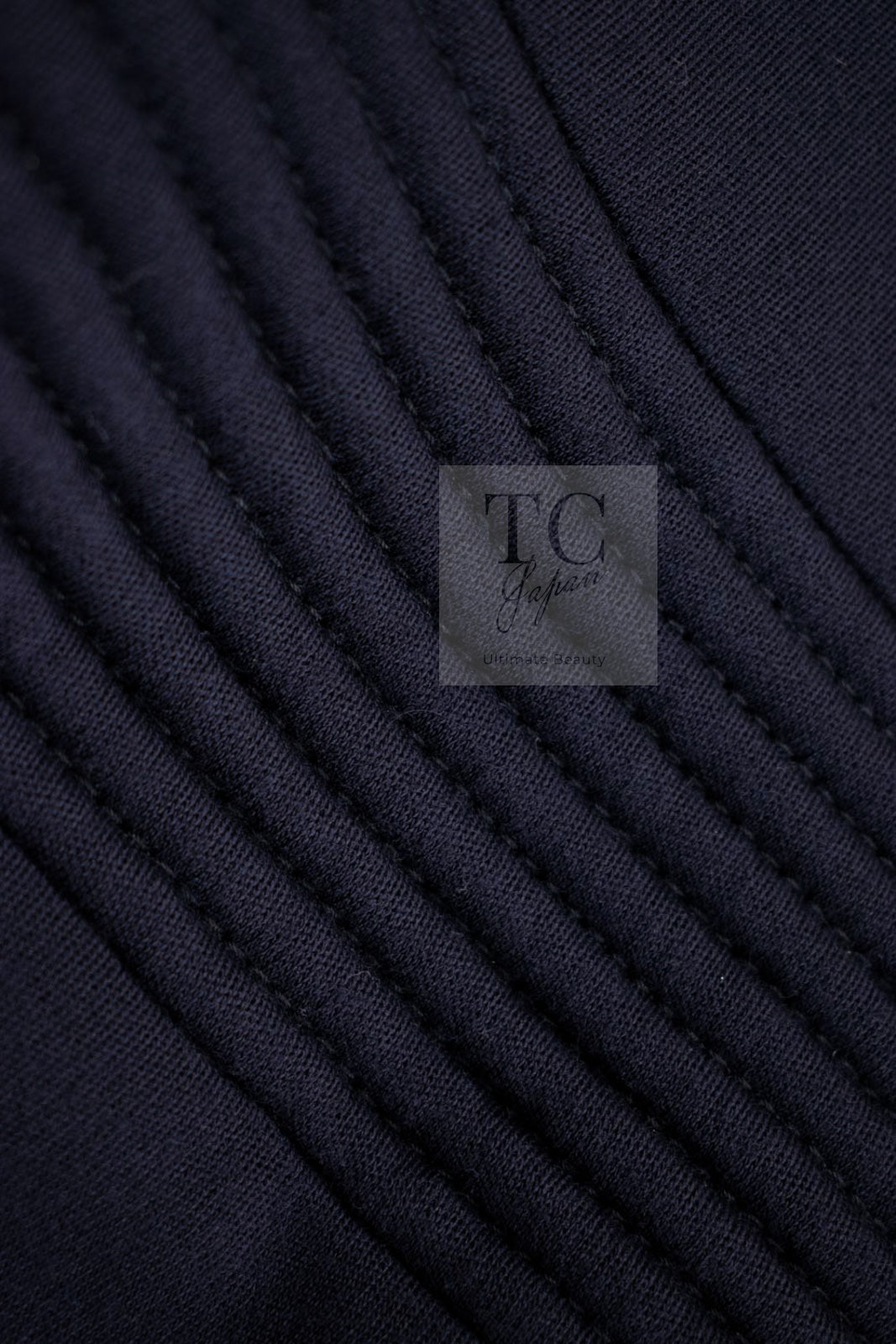 CHANEL 12A Navy Gripoix Button Wool Jersey Knit Dress 34 36 シャネル ネイビー グリポワ宝石 ボタン ウール ジャージ ニット ワンピース 即発 - TC JAPAN