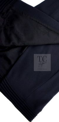 CHANEL 12A Navy Gripoix Button Wool Jersey Knit Dress 34 36 シャネル ネイビー グリポワ宝石 ボタン ウール ジャージ ニット ワンピース 即発 - TC JAPAN