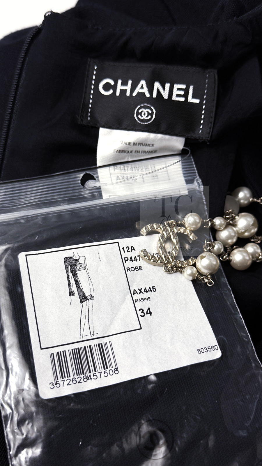 CHANEL 12A Navy Gripoix Button Wool Jersey Knit Dress 34 36 シャネル ネイビー グリポワ宝石 ボタン ウール ジャージ ニット ワンピース 即発 - TC JAPAN