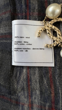 CHANEL 13PF Edinburgh Gray GreyTrim Wool Tweed Jacket 34 シャネル グレー トリミング ウール 100% ツイード ジャケット 即発