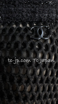 CHANEL 13S Black Stretchable Mesh Jacket With Pearl Button Skirt 40 44 シャネル ブラック ビッグ パール ボタン ストレッチ メッシュ スカート 即発