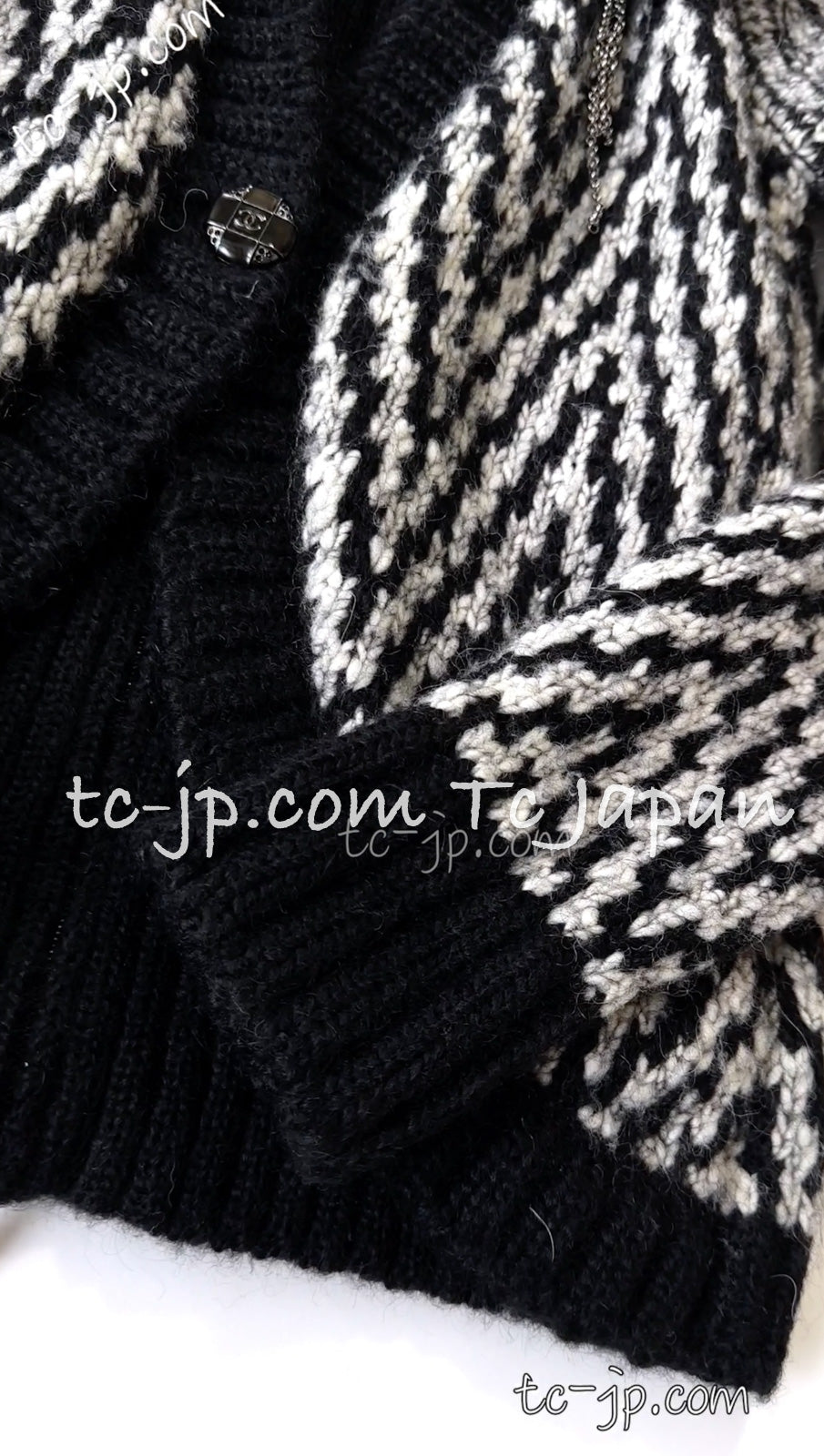CHANEL 10A Black Ivory Wool Mohair Alpaca Knit Cardigan 34 シャネル ブラック アイボリー モヘア アルパカ ウール カーディガン 即発
