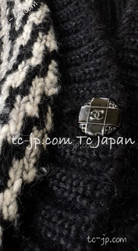 CHANEL 10A Black Ivory Wool Mohair Alpaca Knit Cardigan 34 シャネル ブラック アイボリー モヘア アルパカ ウール カーディガン 即発