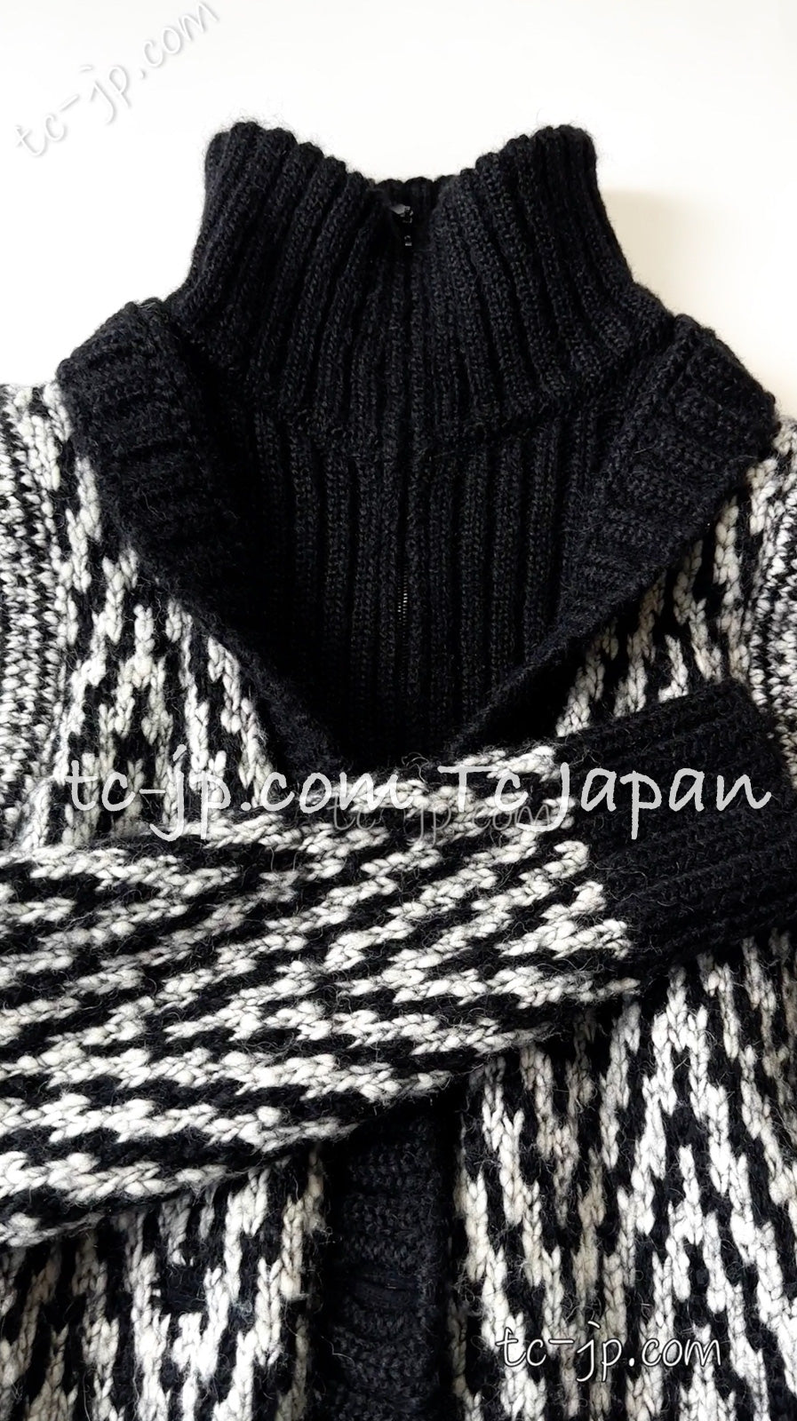 CHANEL 10A Black Ivory Wool Mohair Alpaca Knit Cardigan 34 シャネル ブラック アイボリー モヘア アルパカ ウール カーディガン 即発