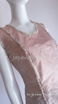 CHANEL 04S Ivory Beige Pink Coat Skirt Set 36 38 シャネル 生成り ベージュ ピンク コート スカート トップス セット 即発