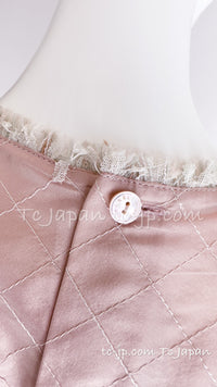 CHANEL 04S Ivory Beige Pink Coat Skirt Set 36 38 シャネル 生成り ベージュ ピンク コート スカート トップス セット 即発