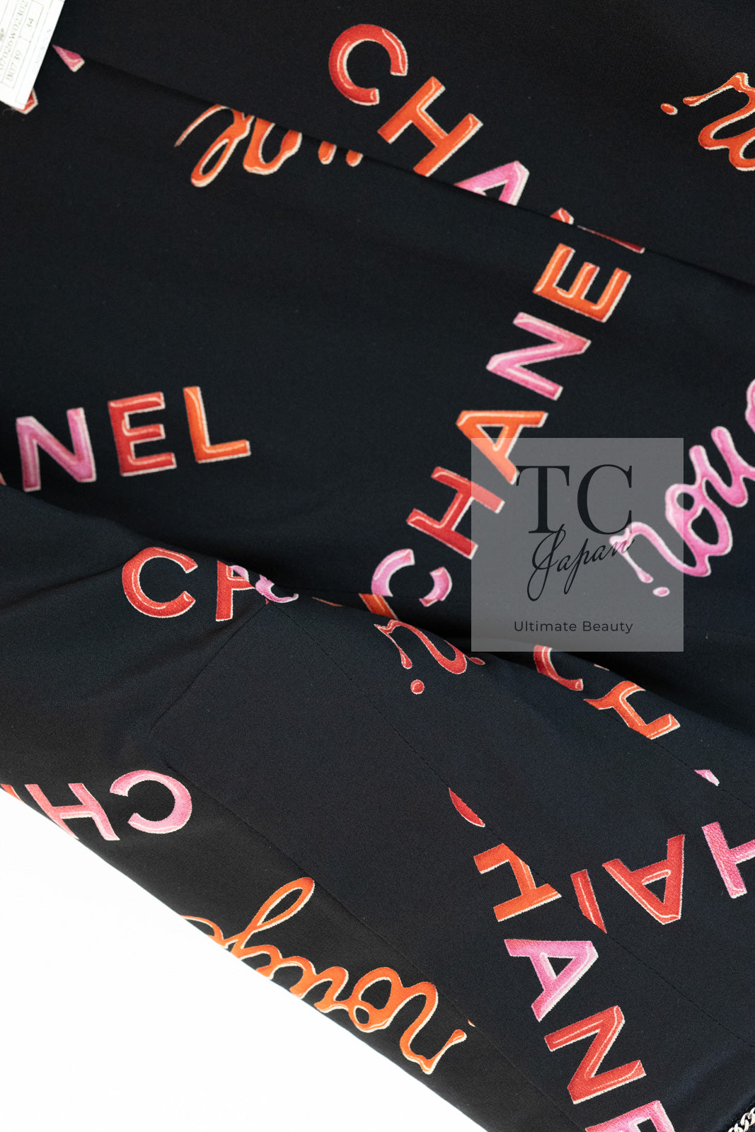 CHANEL 96S Black Rouge  Re d Pink Logo Tweed Jacket Skirt Suit 34 シャネル ブラック ルージュ レッド ピンク ロゴ ツイード ジャケット スカート スーツ 即発