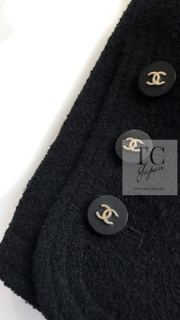 CHANEL 96S Black Rouge  Re d Pink Logo Tweed Jacket Skirt Suit 34 シャネル ブラック ルージュ レッド ピンク ロゴ ツイード ジャケット スカート スーツ 即発