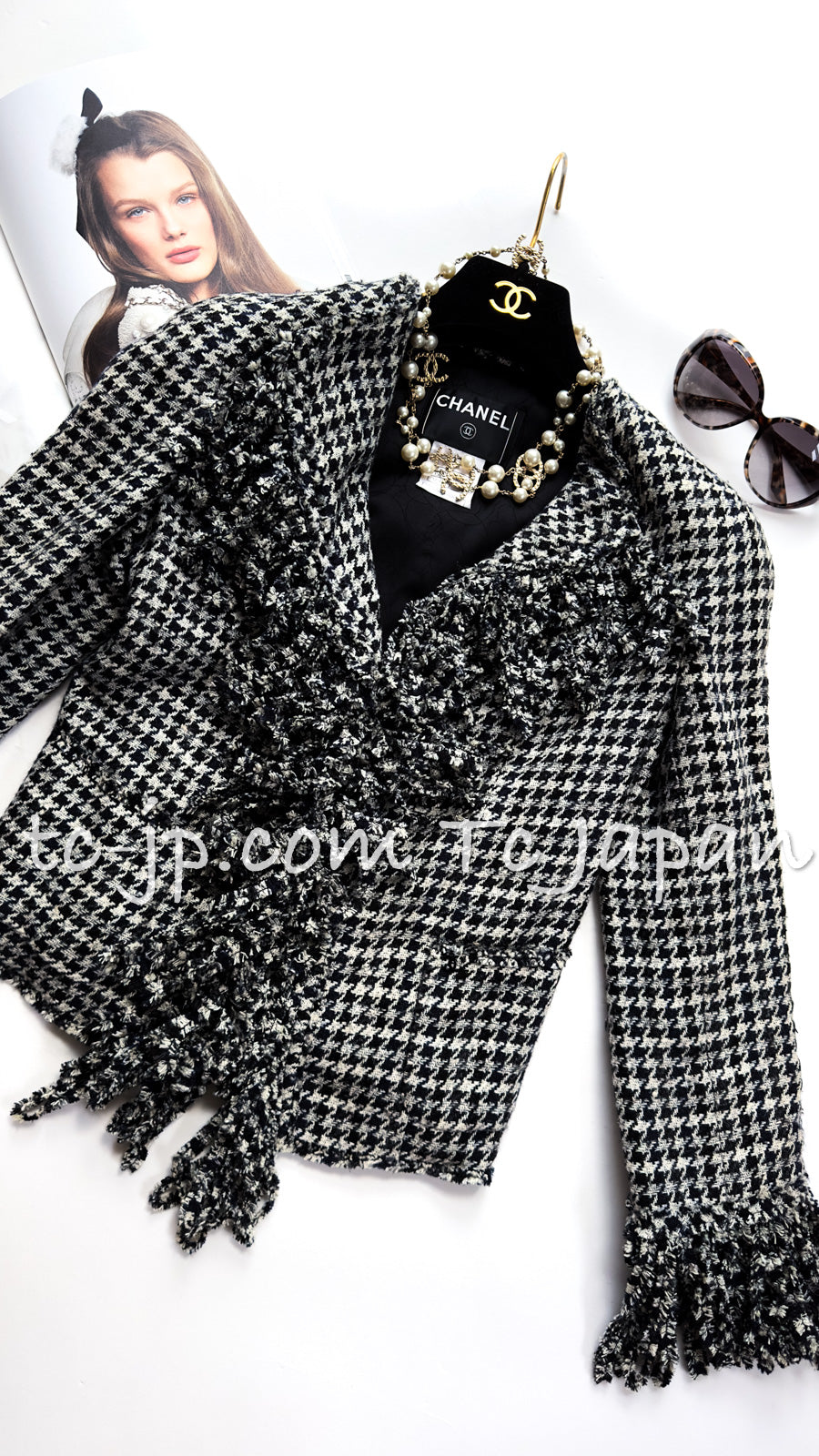 CHANEL 07S Black Gray Houndstooth Fringe Silk Linen Wool Tweed Jacket 34 36 シャネル ブラック グレー フリンジ ツイード ジャケット 千鳥格子 即発