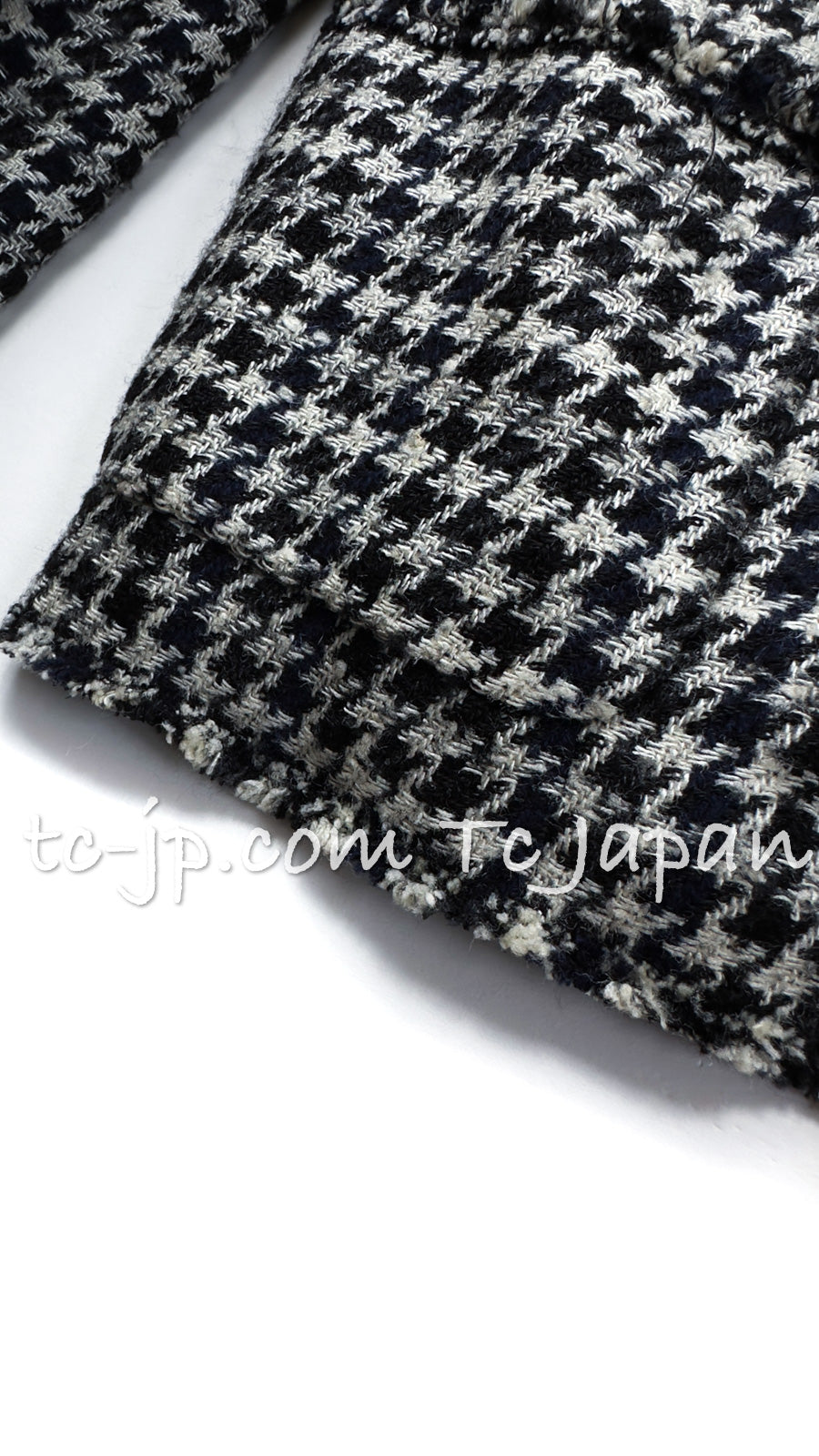 CHANEL 07S Black Gray Houndstooth Fringe Silk Linen Wool Tweed Jacket 34 36 シャネル ブラック グレー フリンジ ツイード ジャケット 千鳥格子 即発
