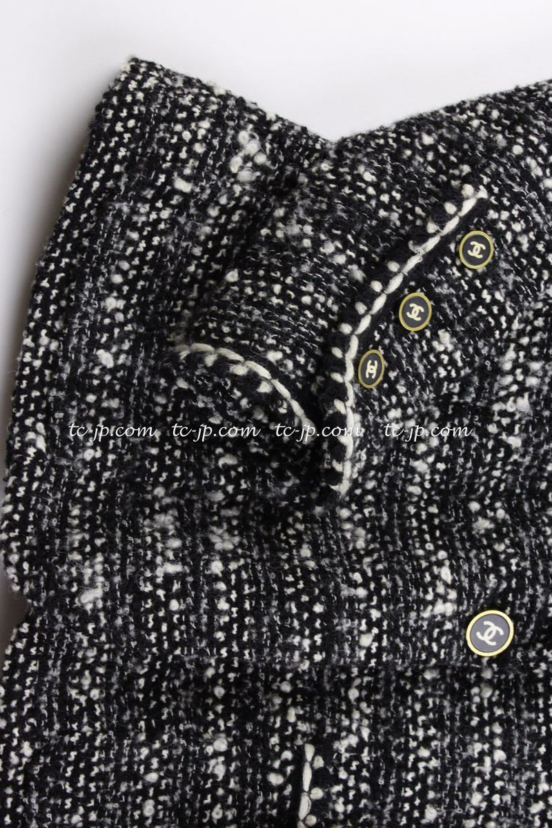 CHANEL 94A Vintage Black Mix Wool Tweed Jacket 36 38 シャネル ヴィンテージ スーパーモデルのブラック系 ウール ツイード ジャケット 即発 - TC JAPAN