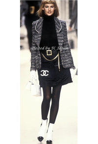 CHANEL 94A Vintage Black Mix Wool Tweed Jacket 36 38 シャネル ヴィンテージ スーパーモデルのブラック系 ウール ツイード ジャケット 即発 - TC JAPAN