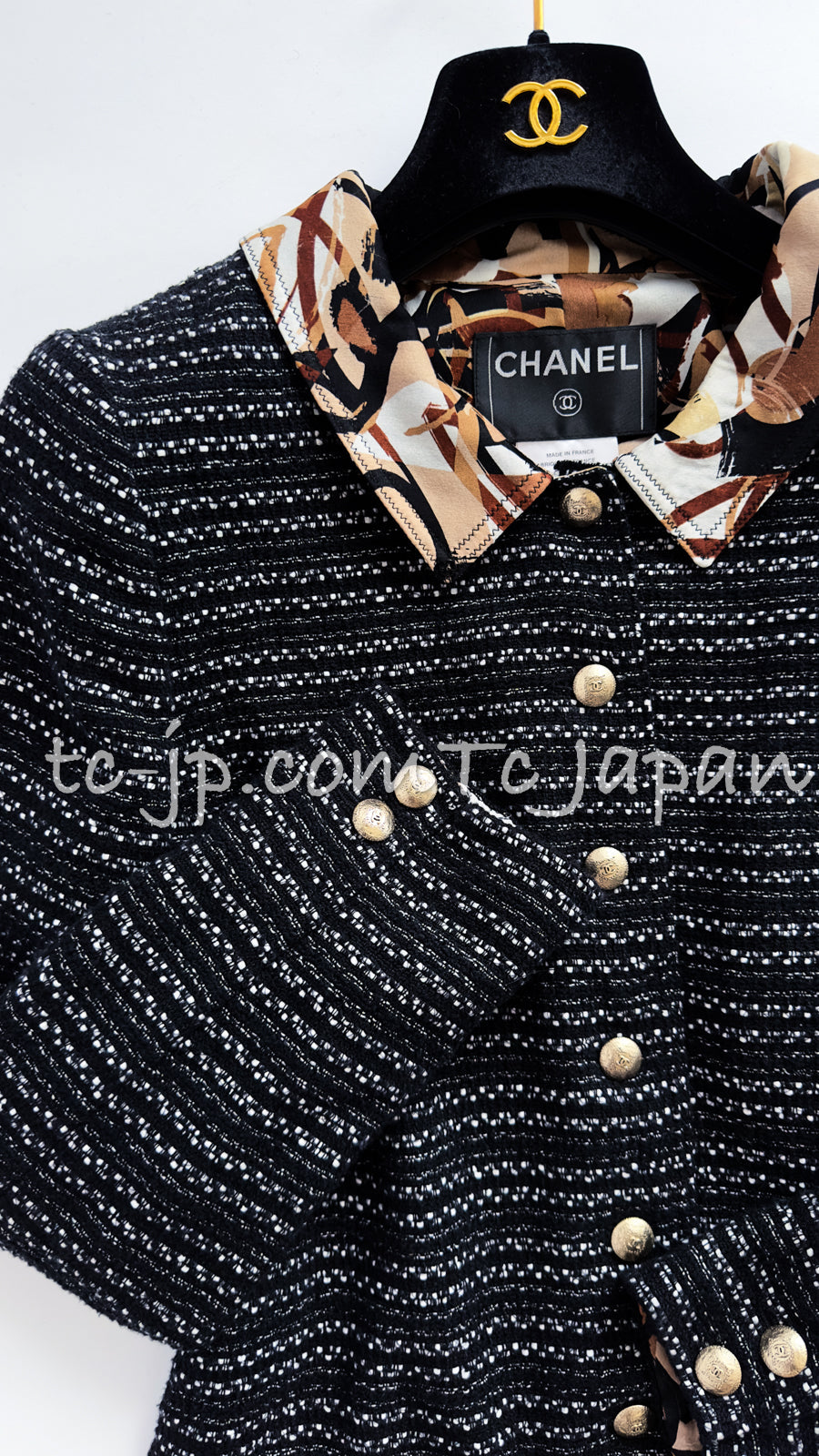 CHANEL 05S Black Brown Beige Cotton Tweed Jacket 40 シャネル ブラック ブラウン ベージュ CC ロゴ 裏地 コットン ツイード ジャケット 即発