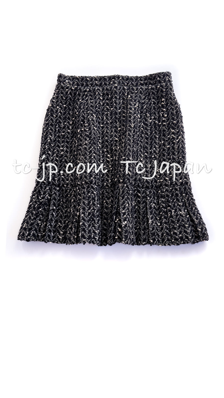 CHANEL 97A Vintage Black Gray Chevron Tweed Jacket Skirt Suit 36 38 40 シャネル ヴィンテージ ブラック グレー シェブロン ツイード ジャケット スカート スーツ 即発