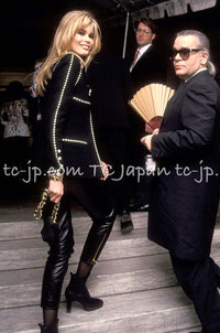 CHANEL 92S Vintage Navy Ivory Trim Camellia Buttons Jacket Skirt Suit 38 シャネル ヴィンテージ ネイビー アイボリー トリム カメリアボタン ジャケット スカート スーツ 即発