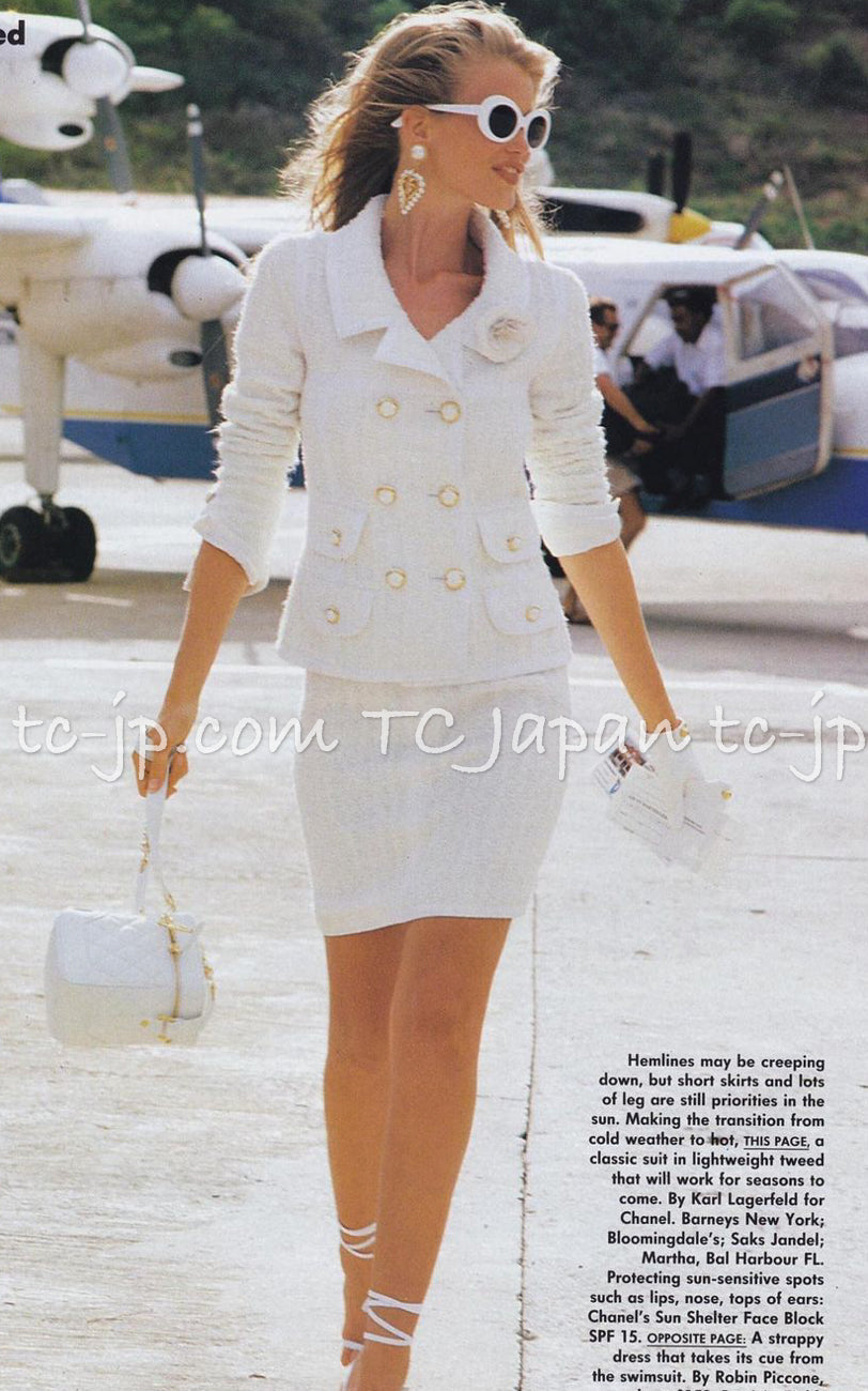 CHANEL 92S Vintage Navy Ivory Trim Camellia Buttons Jacket Skirt Suit 38 シャネル ヴィンテージ ネイビー アイボリー トリム カメリアボタン ジャケット スカート スーツ 即発