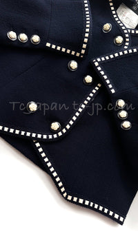 CHANEL 92S Vintage Navy Ivory Trim Camellia Buttons Jacket Skirt Suit 38 シャネル ヴィンテージ ネイビー アイボリー トリム カメリアボタン ジャケット スカート スーツ 即発