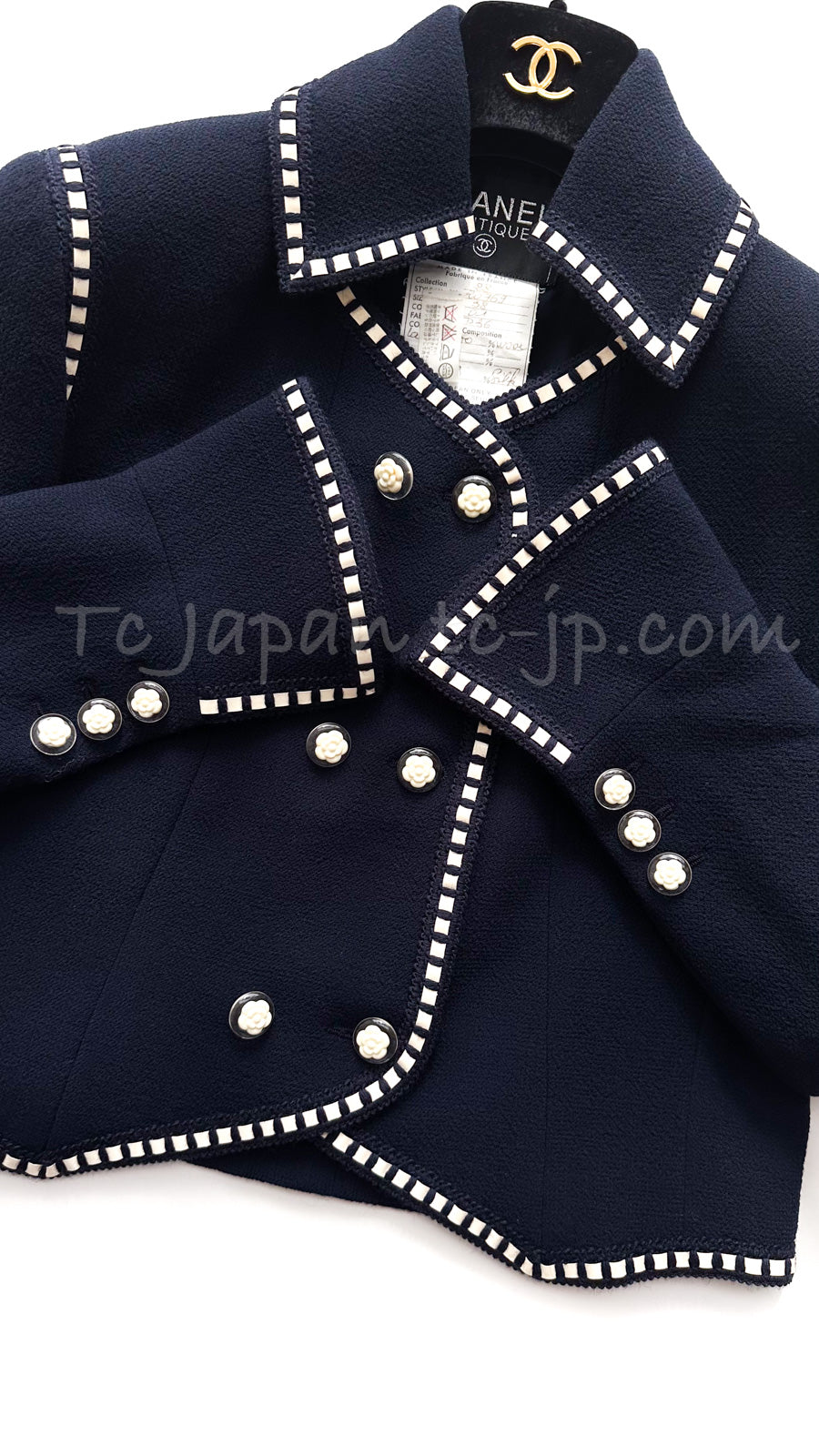 CHANEL 92S Vintage Navy Ivory Trim Camellia Buttons Jacket Skirt Suit 38 シャネル ヴィンテージ ネイビー アイボリー トリム カメリアボタン ジャケット スカート スーツ 即発