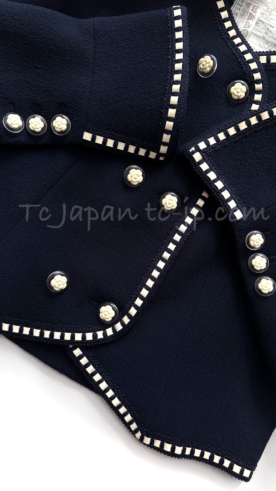 CHANEL 92S Vintage Navy Ivory Trim Camellia Buttons Jacket Skirt Suit 38 シャネル ヴィンテージ ネイビー アイボリー トリム カメリアボタン ジャケット スカート スーツ 即発