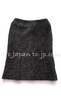 CHANEL 03C Black White Tweed Double Jacket Skirt Suit W/ 3 Camellia Brooches 36 38 シャネル ブラック ホワイト カメリア ブローチ3つ付 ツイード ダブル ジャケット 水滴 CCボタン スカート スーツ 即発
