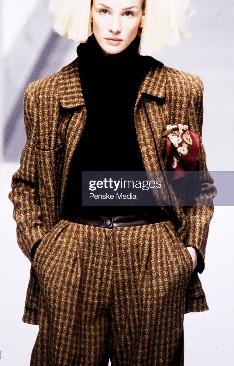 CHANEL 97A Vintage Olive Brown Wool Leather Trim Tweed Jacket 40 42 シャネル オリーブ ブラウン ウール レザー トリム ツイード ジャケット 即発