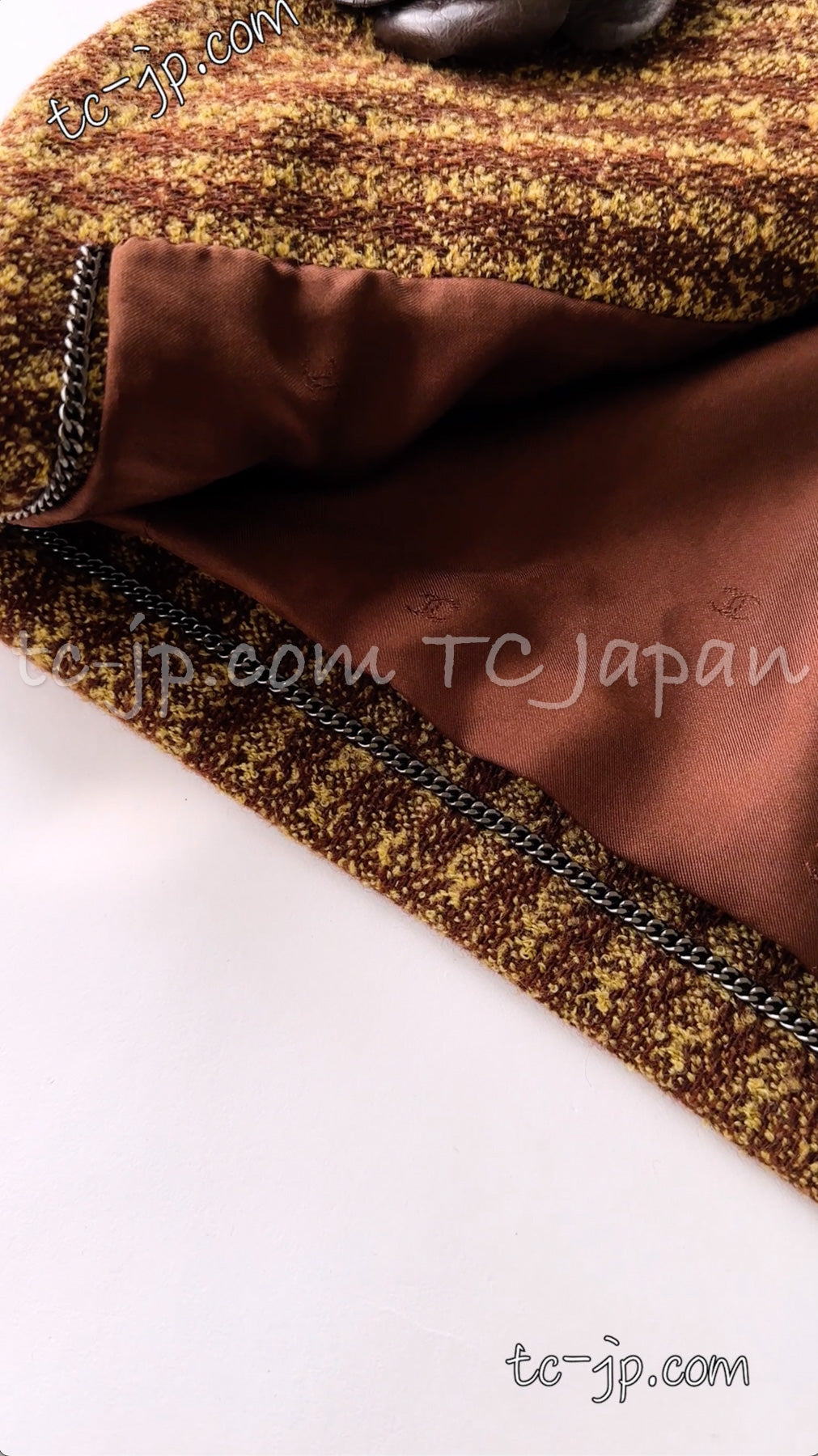 CHANEL 97A Vintage Olive Brown Wool Leather Trim Tweed Jacket 40 42 シャネル オリーブ ブラウン ウール レザー トリム ツイード ジャケット 即発
