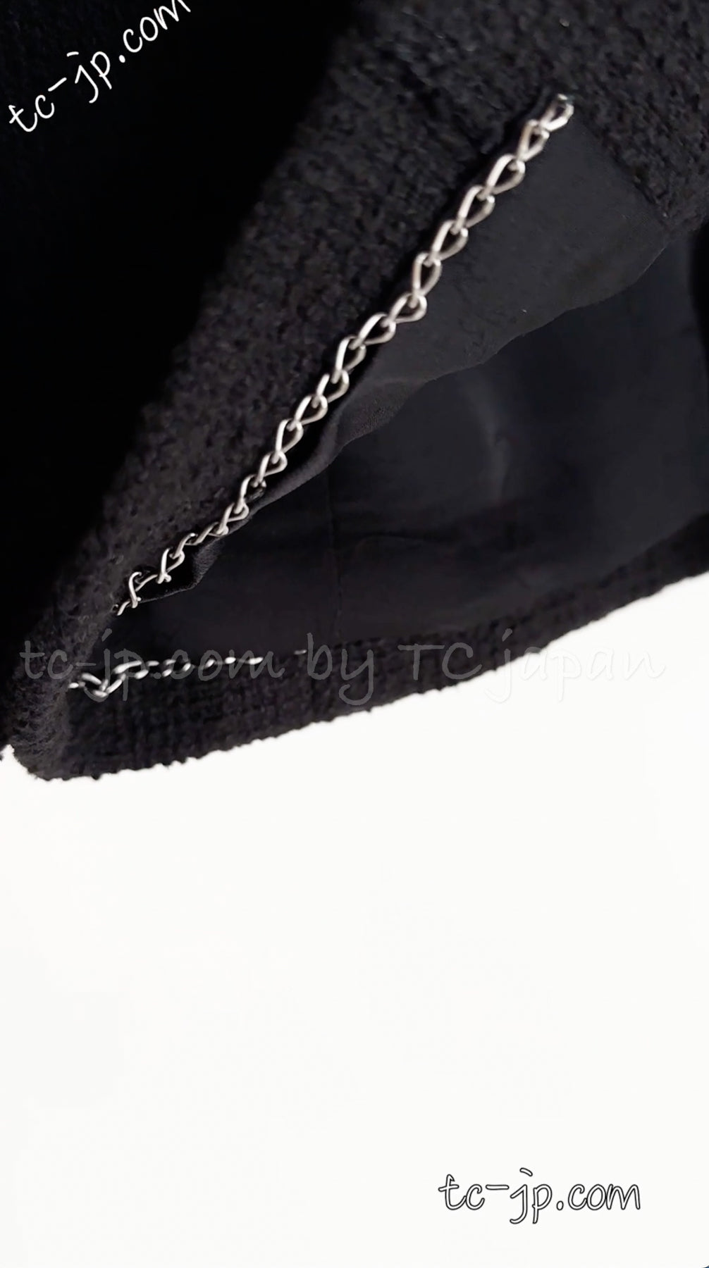 CHANEL 12S Black CC Silver Logo Cotton Tweed Jacket 34 36 38 シャネル ブラック CCロゴ シルバー刺繍 コットン ツイード ジャケット 即発