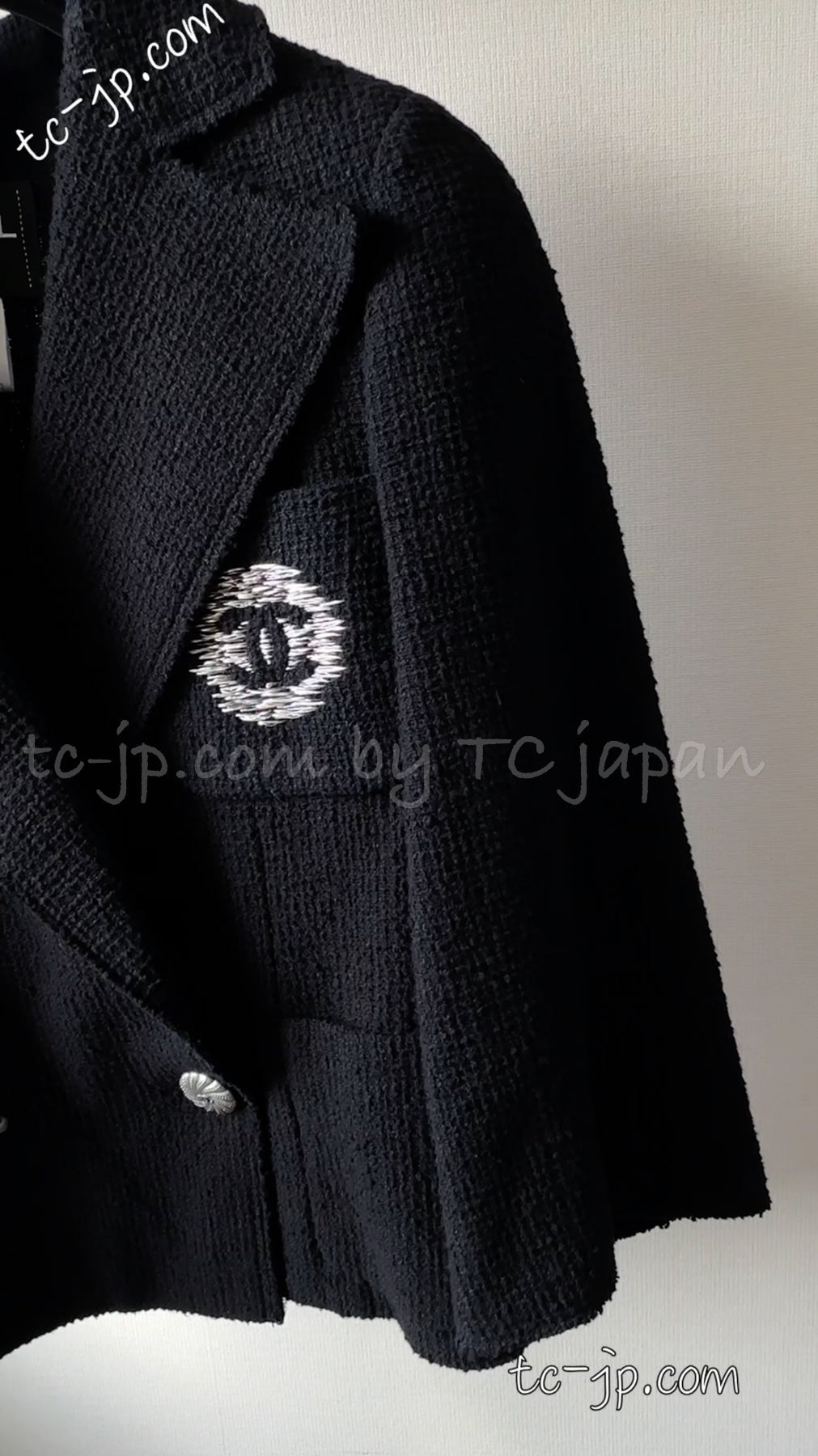 CHANEL 12S Black CC Silver Logo Cotton Tweed Jacket 34 36 38 シャネル ブラック CCロゴ シルバー刺繍 コットン ツイード ジャケット 即発