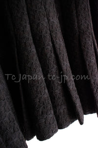 CHANEL 18PA 18B Brown Wool 100 Stand Collar Pleated Tweed Jacket 42 シャネル ブラウン ウール 100 スタンド カラー プリーツ ツイード ジャケット 即発