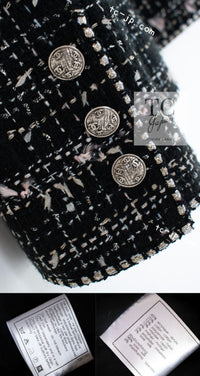 CHANEL 05C Black Silver Trim CC Logo Emblem Lesage Blazer Jacket 38 シャネル ブラック シルバー トリム CC ロゴ エンブレム ルサージュ ブレザー ジャケット 即発